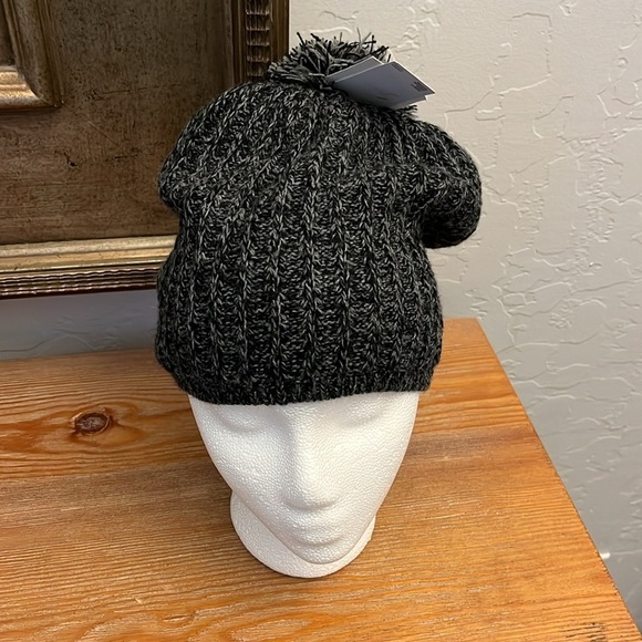 ZELLA Ribbed Lined Pom Pom Black/Gray Beanie NWT - OS - Picture 3 of 16